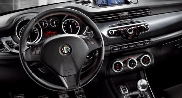 alfa-romeo-giulietta-sportiva-interni