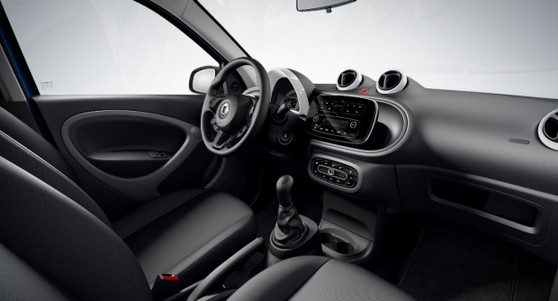 Noleggio lungo termine Smart forfour interni 5