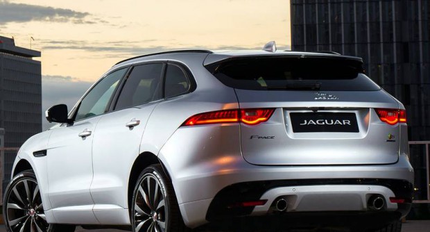 Jaguar F-Pace 2